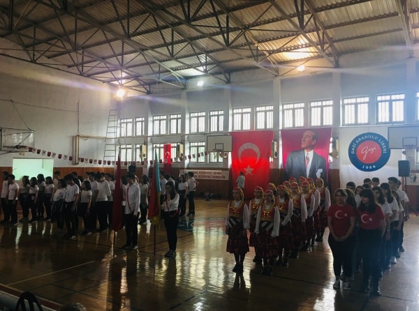 19 Mayıs Atatürkü Anma, Gençlik ve Spor Bayramının  100.yılı okulumuzda coşkuyla kutlandı...