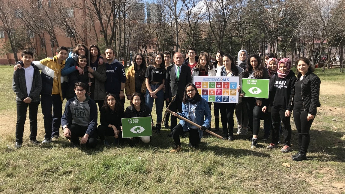 10/F Sınıfı Öğrencileri ''17 Sustainable Development Goals'' adlı uluslararası eTwinning projesini başarılı bir şekilde tamamladı...