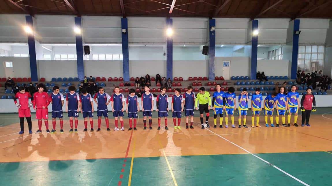 Okulumuz Futsal Takımı, Gazi Koleji ile yaptığı maçı 15-2 Kazanmıştır...