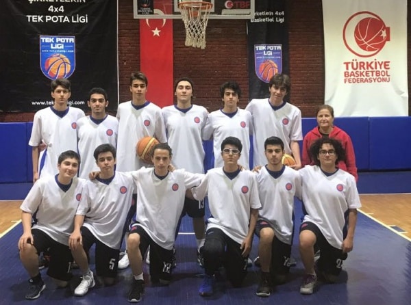 Okulumuz Erkek Basketbol Takımı Ankara Genç Erkekler Basketbol İl  müsabakalarında final grubuna yükselmiştir...