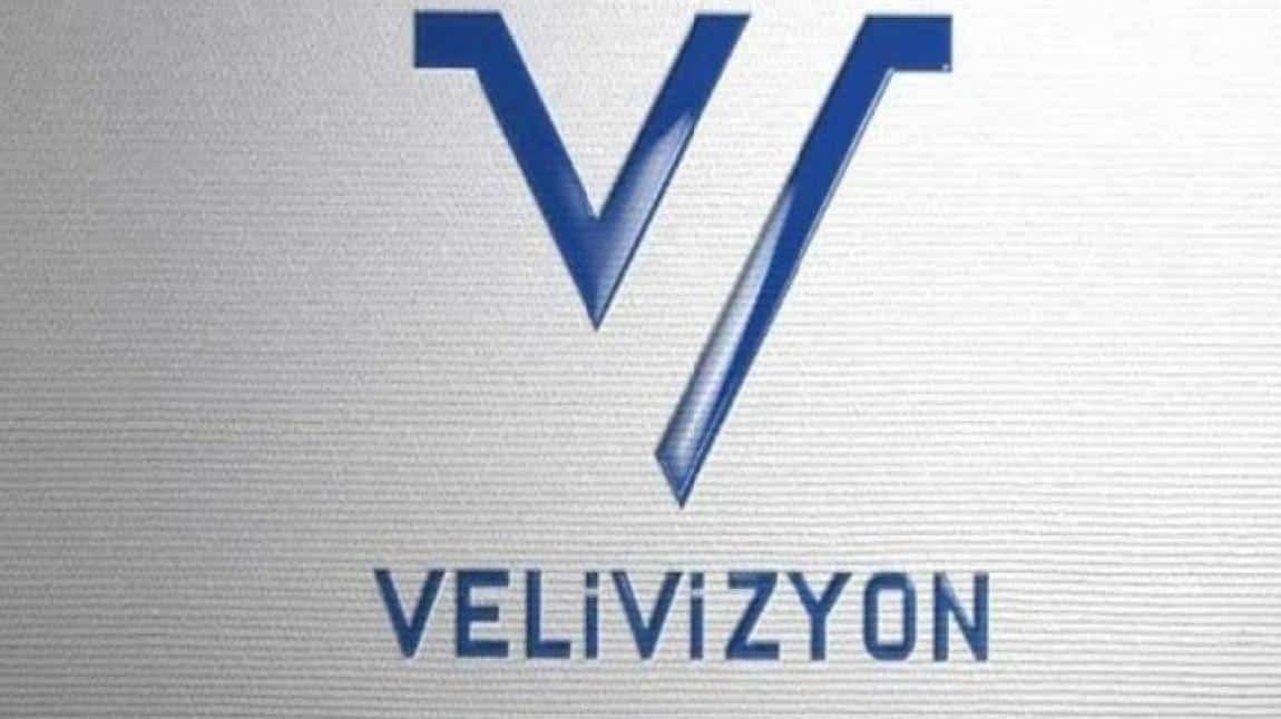 Değerli Velilerimiz; Bakanlığımız tarafından kurulan Velivizyon Platformunda; çocuklarımızın eğitim ve yaşam yolculuğunda sizlere rehberlik edeceği düşünülerek çekilen “Ailem” dizisi gösterime sunulmuştur.